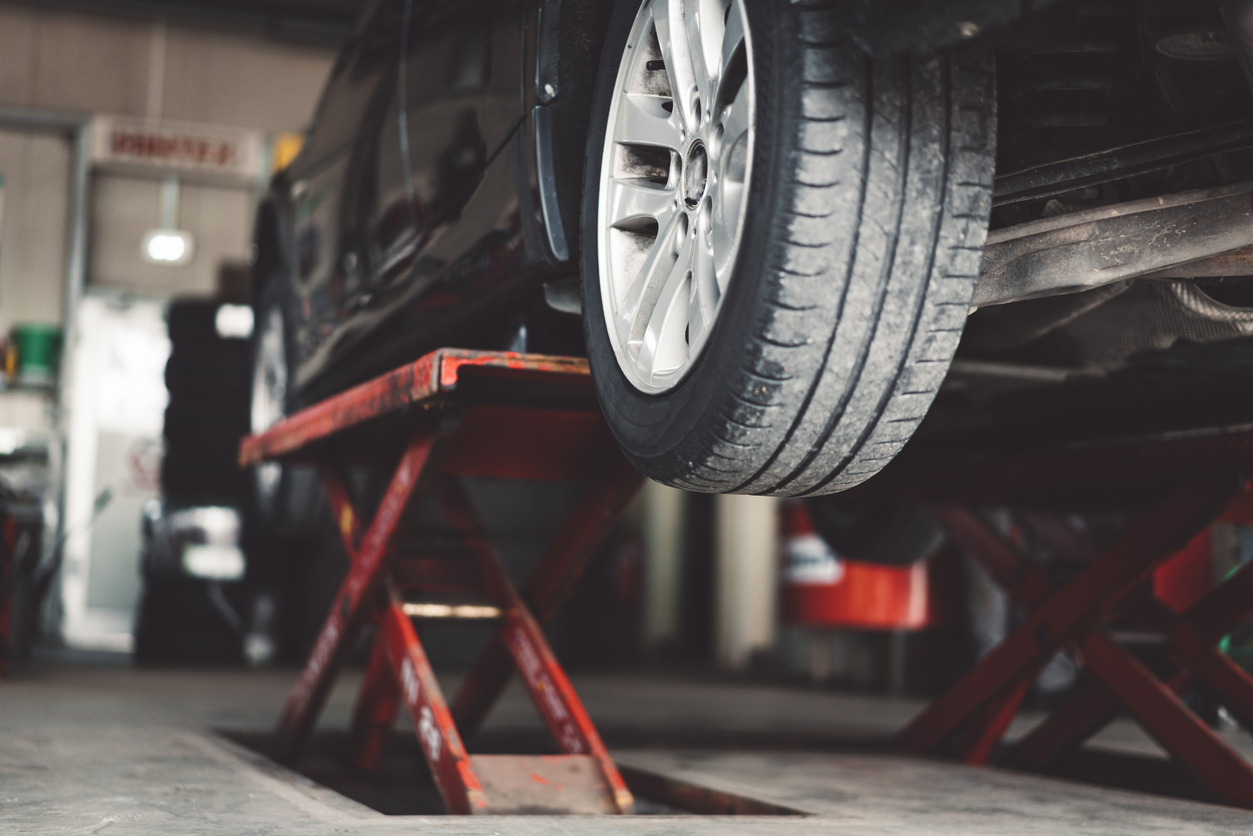 Signs That Your Vehicle Needs Suspension Repair at an Auto Body Shop El Cajon